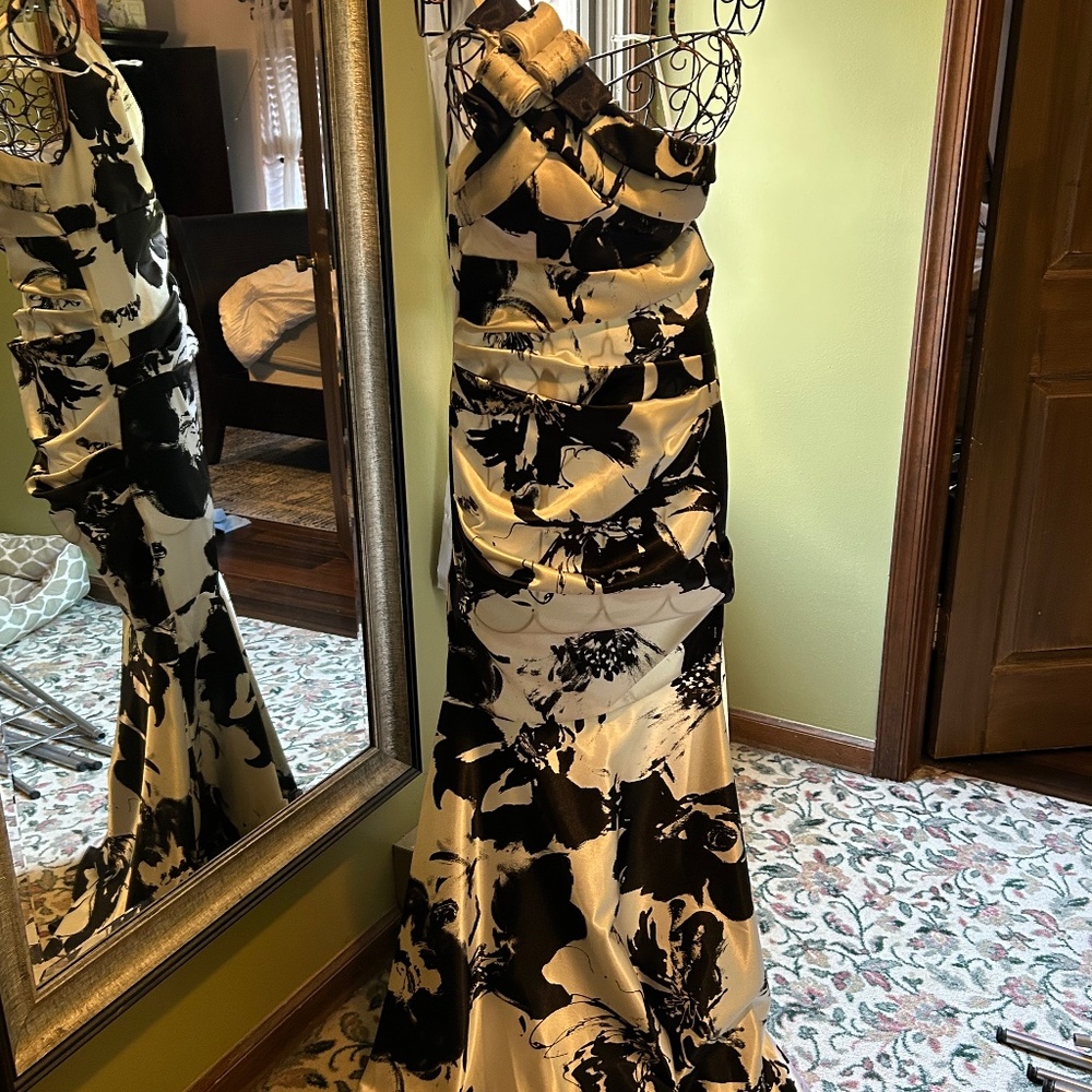 Cache Evening Gown - image 1